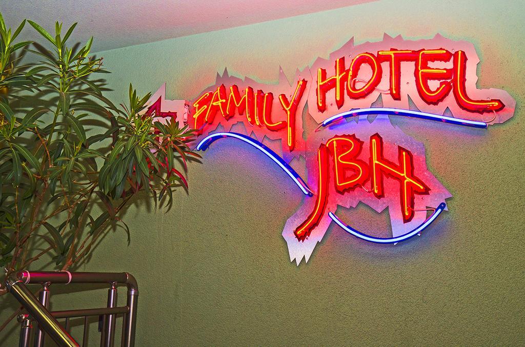 Jbh Hotel Sveti Vlas Exterior photo